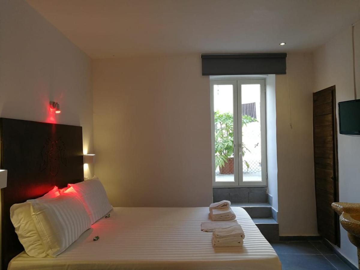 Hotel Assisivm Antica Dimora Ad Exterior photo